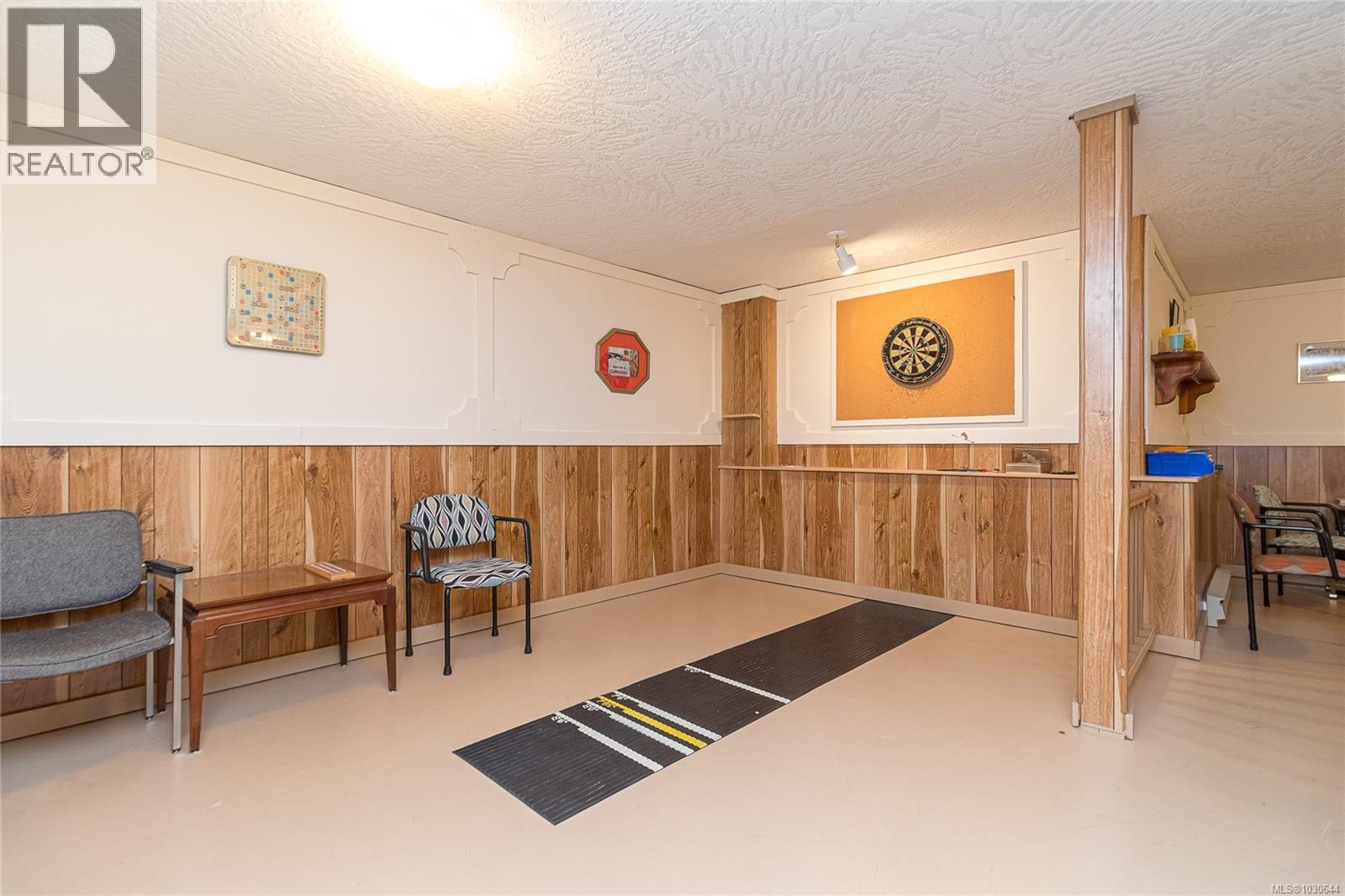 1 4125 Interurban Road, Saanich