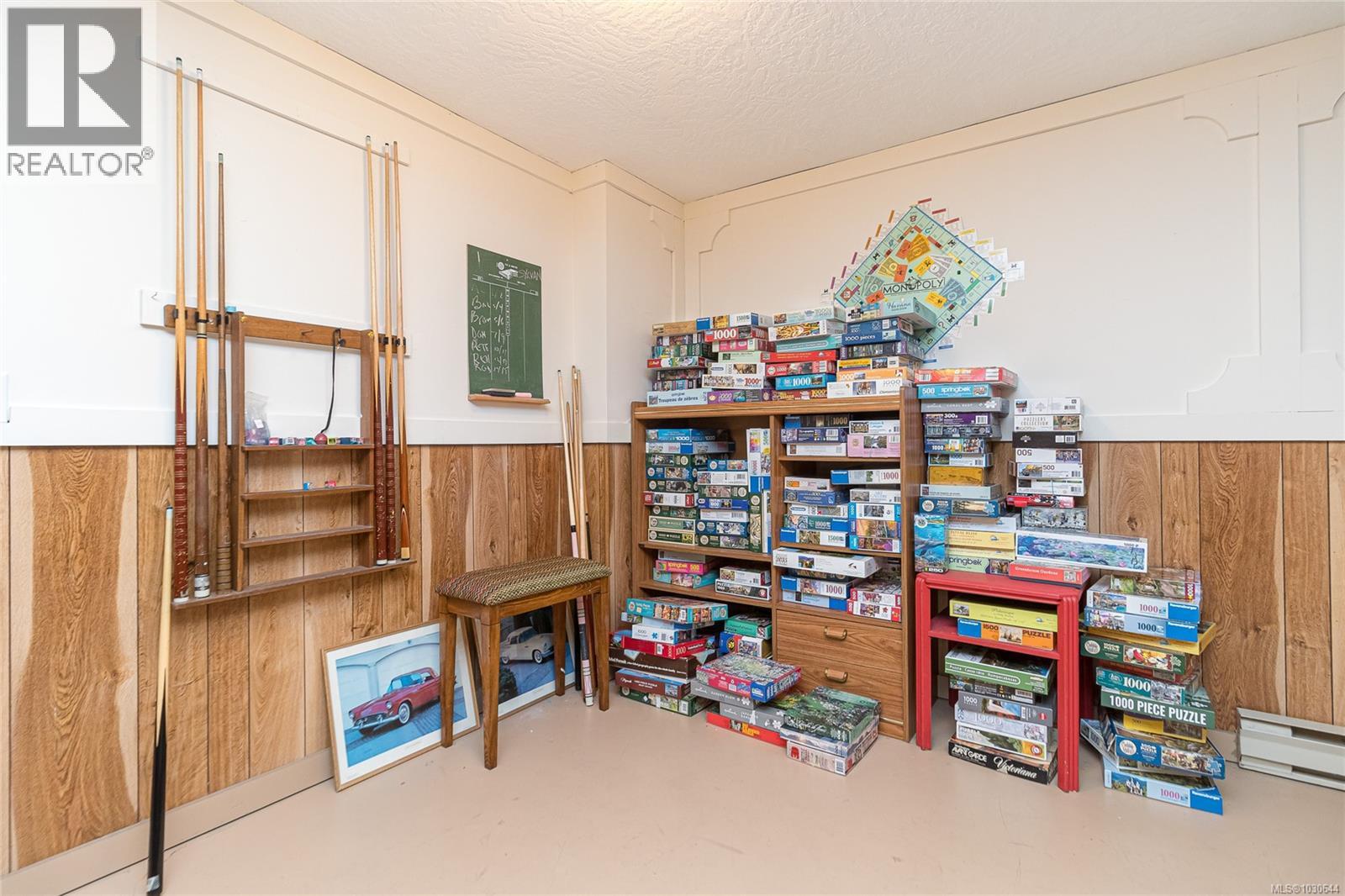 1 4125 Interurban Road, Saanich