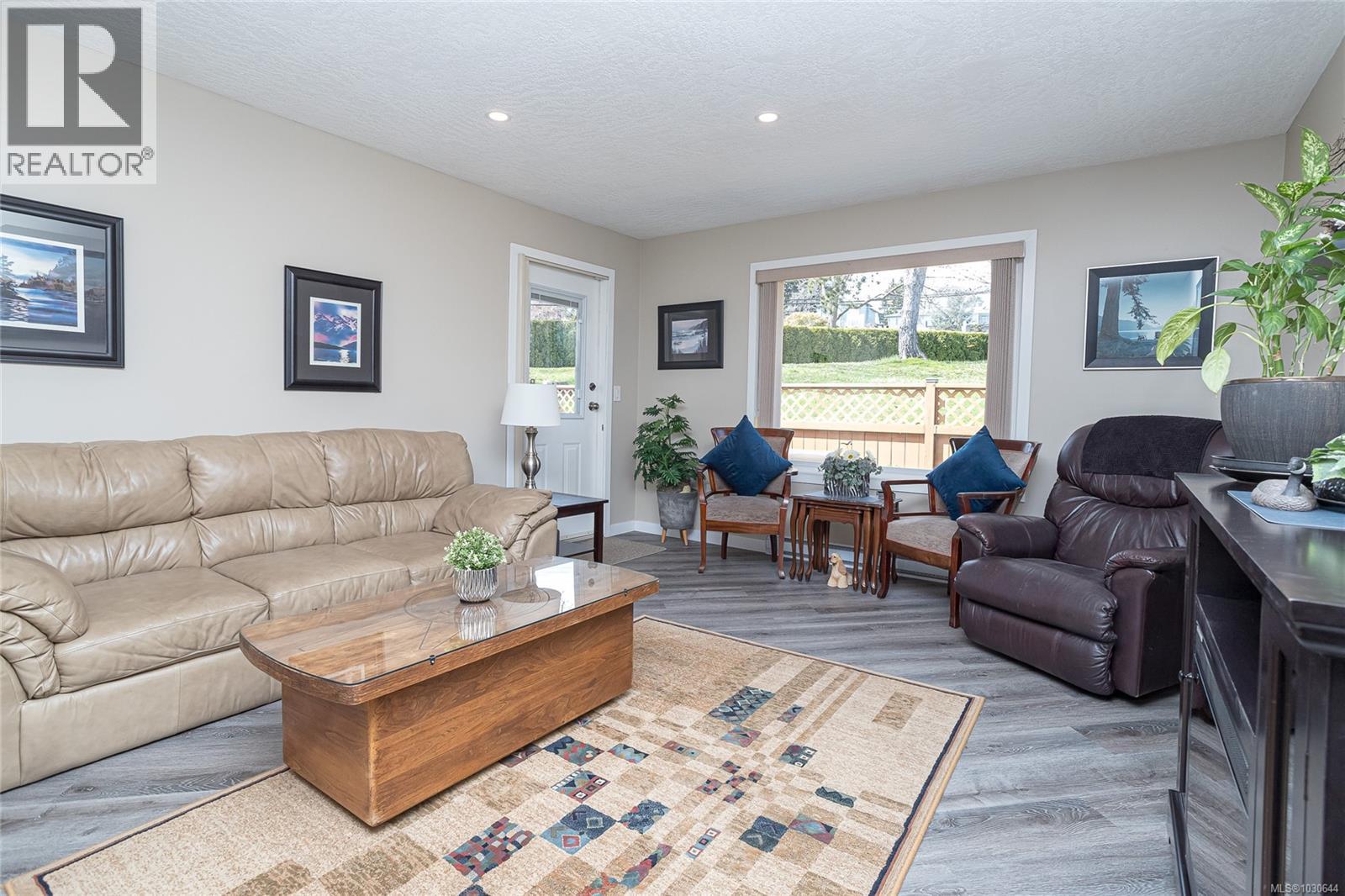 1 4125 Interurban Road, Saanich