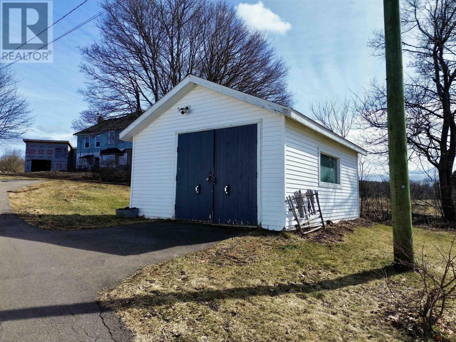 3856 302 HIGHWAY - 50