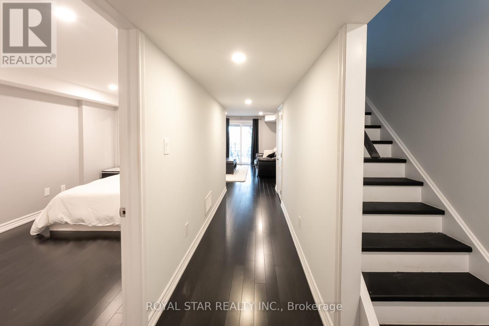 Single Family House for Sale in  VODDEN STREET E Brampton (Westgate) 