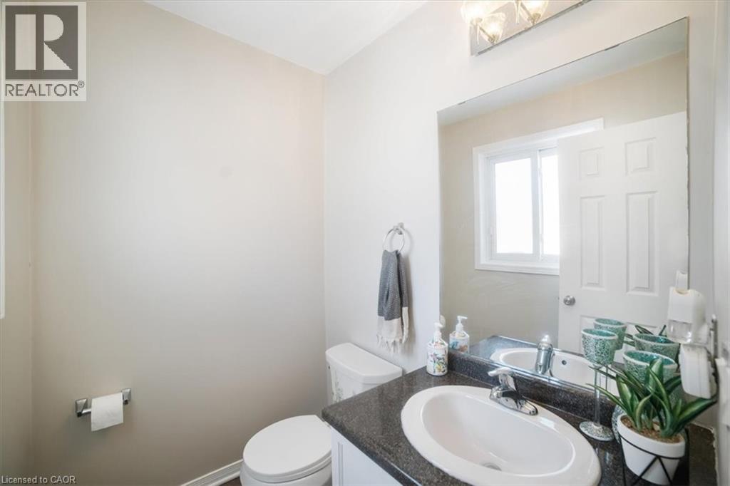 25 MEADOWVALE Drive Unit# 3, Fonthill, Ontario, L0S1E4 — Photo 23