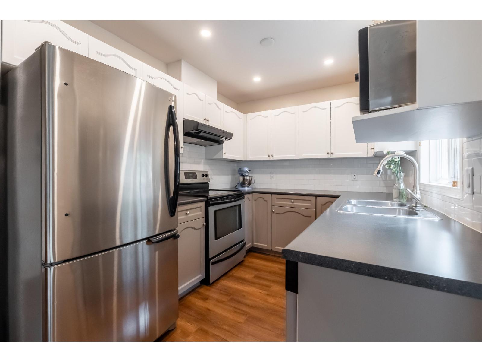 4 9486 WOODBINE STREET, Chilliwack Proper East, Chilliwack