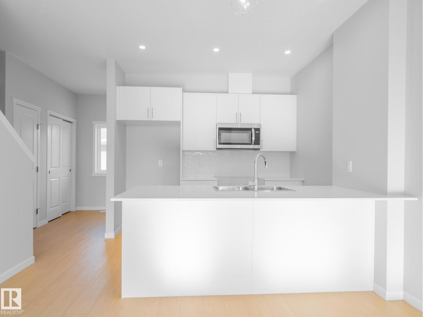 7230 ROSENTHAL DR NW, Edmonton