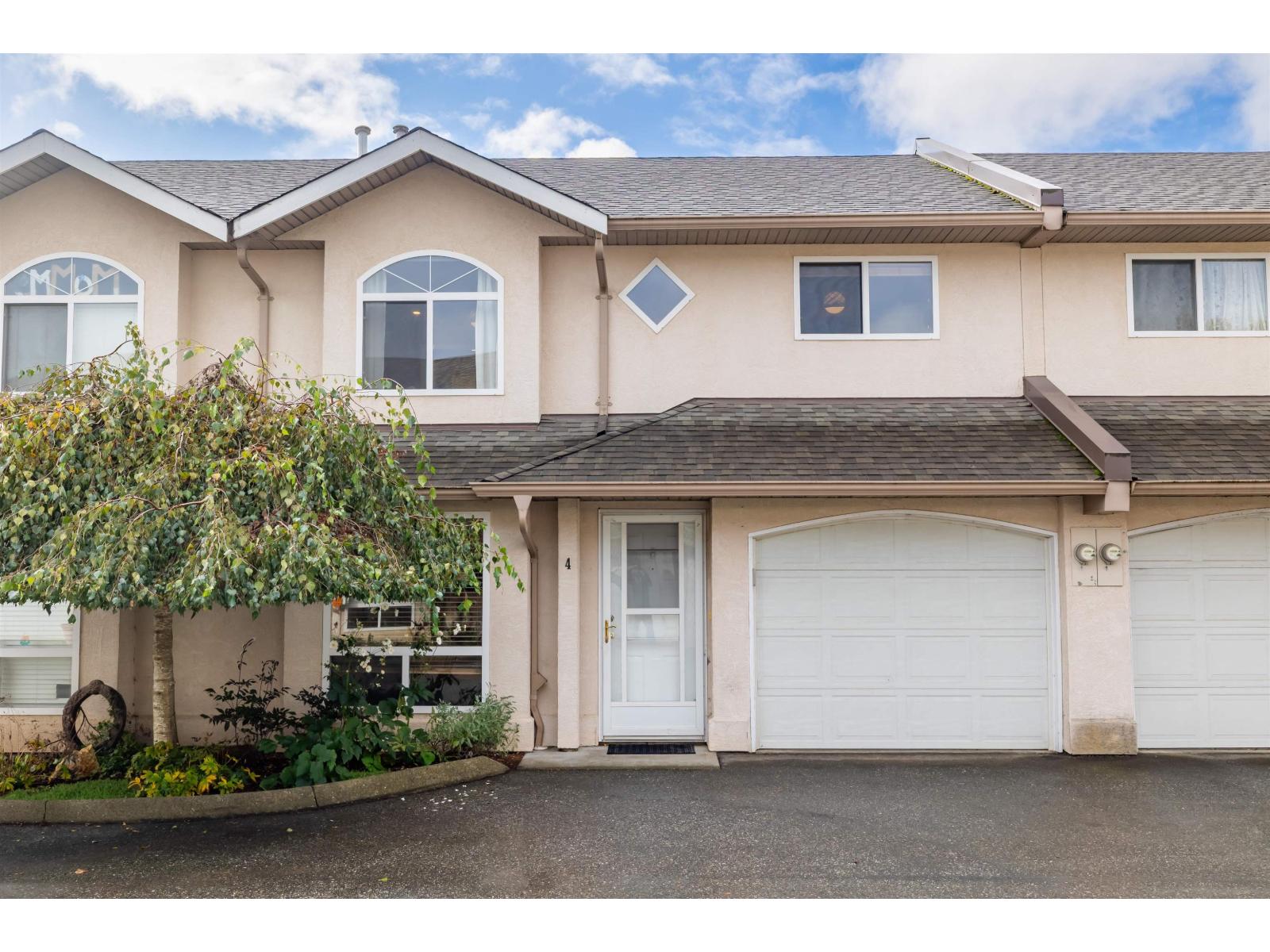 4 9486 WOODBINE STREET, Chilliwack Proper East, Chilliwack
