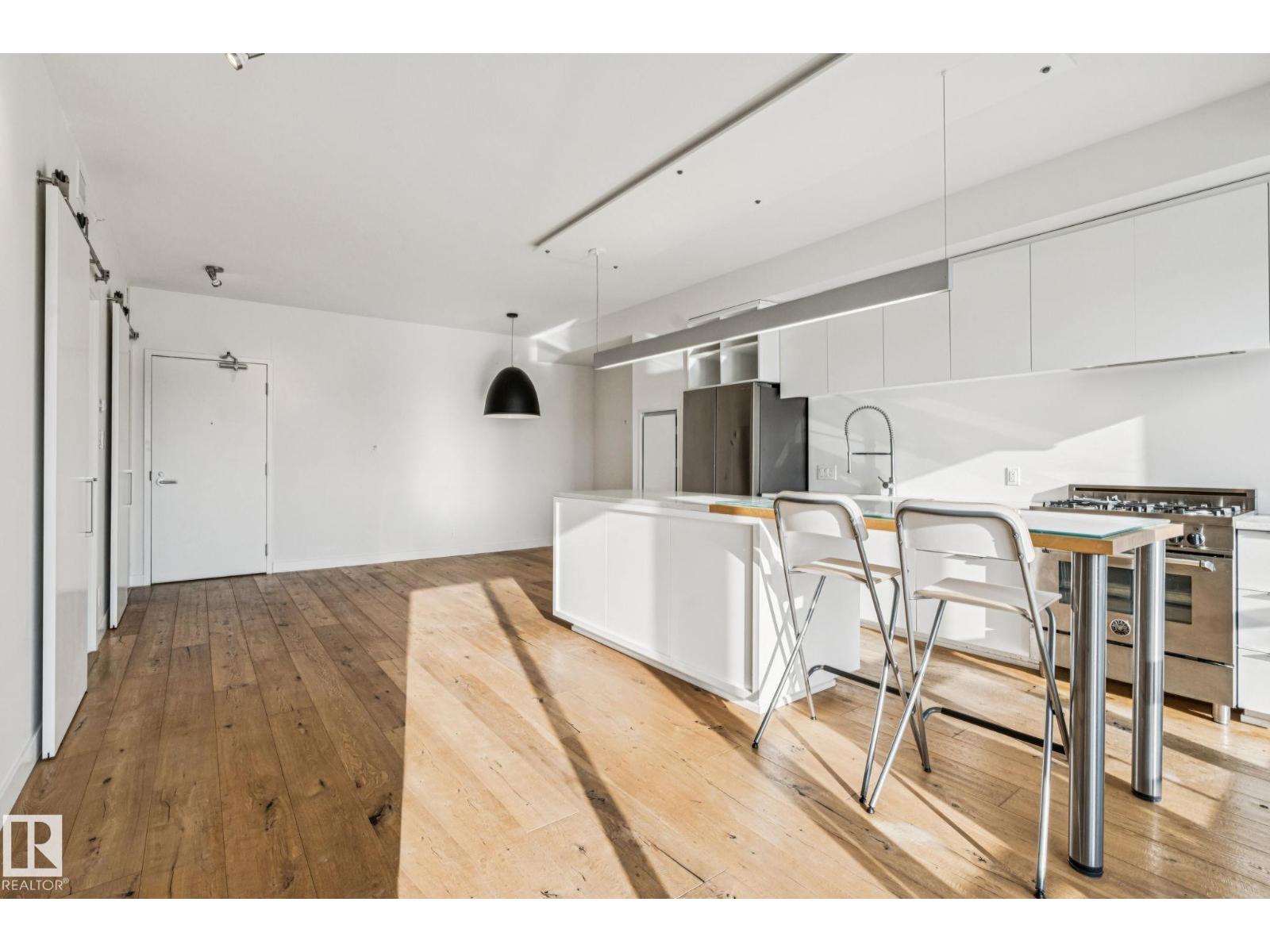 #321 63 INGLEWOOD PARK SE - 15