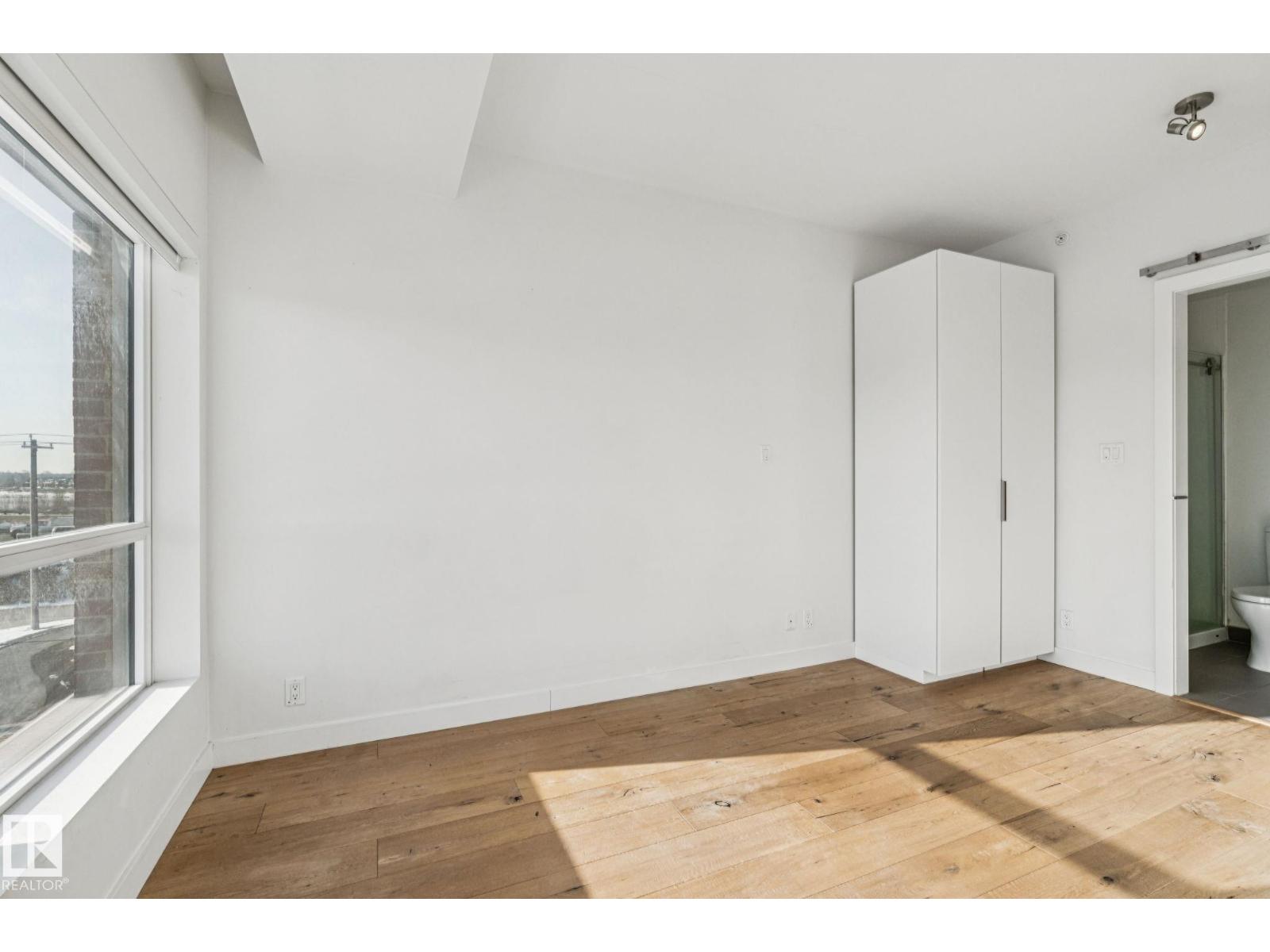 #321 63 INGLEWOOD PARK SE - 11