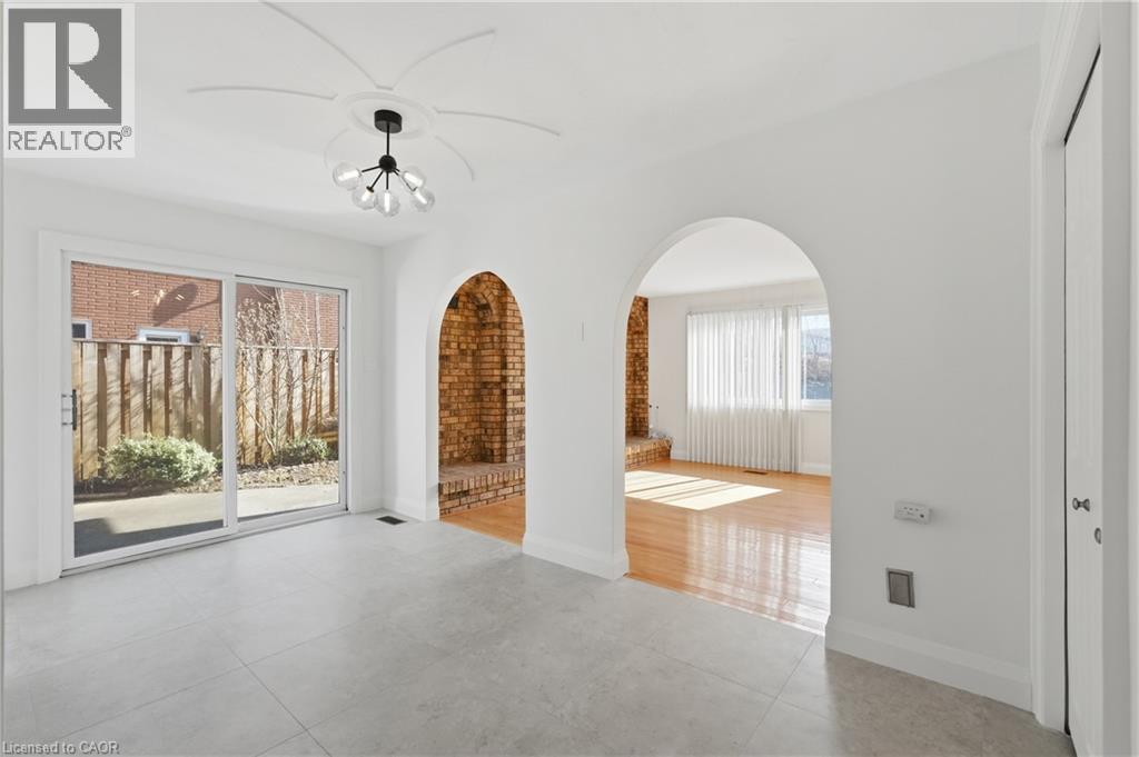 288 EASTDALE Boulevard - 22