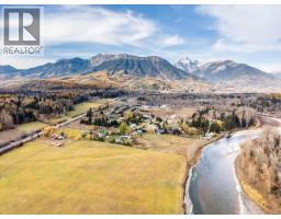 2370 Highway 3 Highway, Fernie, BC V0B1M0 Photo 12