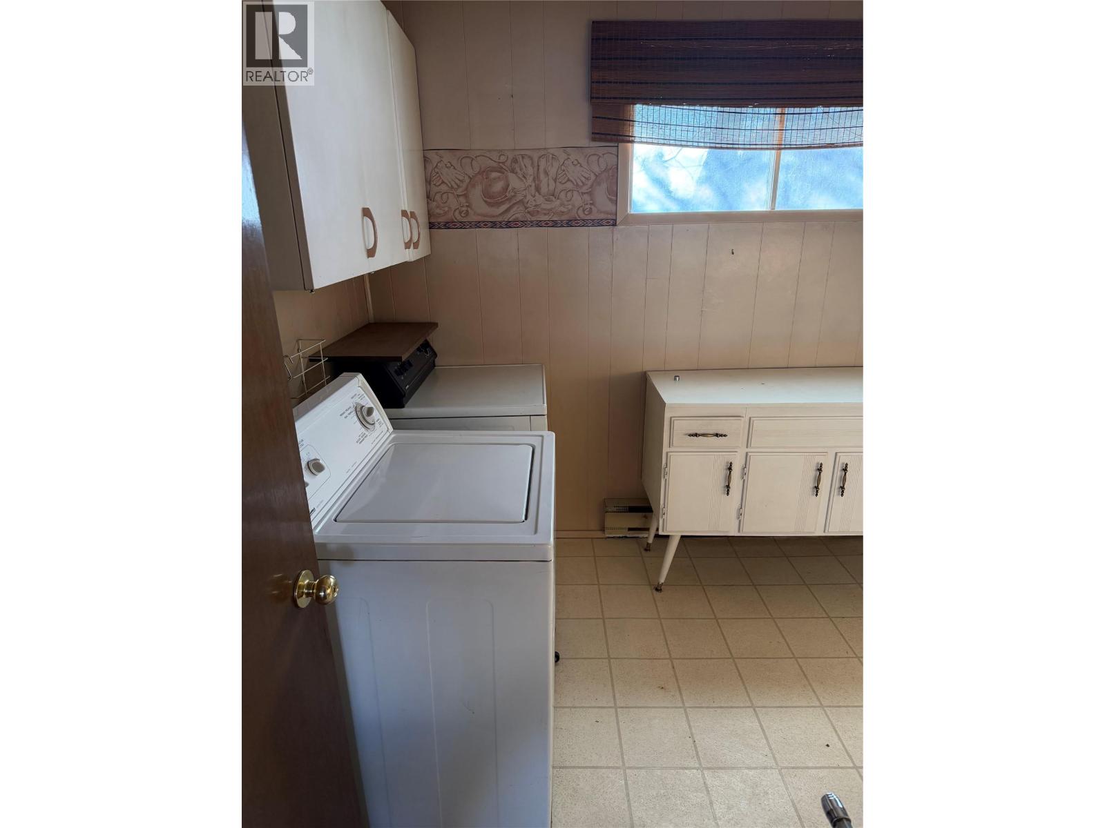 2370 Highway 3 Highway - 53