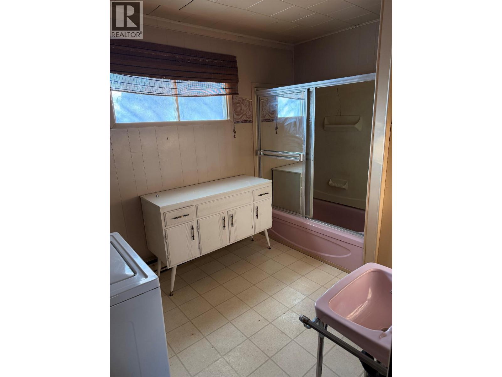 2370 HIGHWAY 3 HIGHWAY - 52