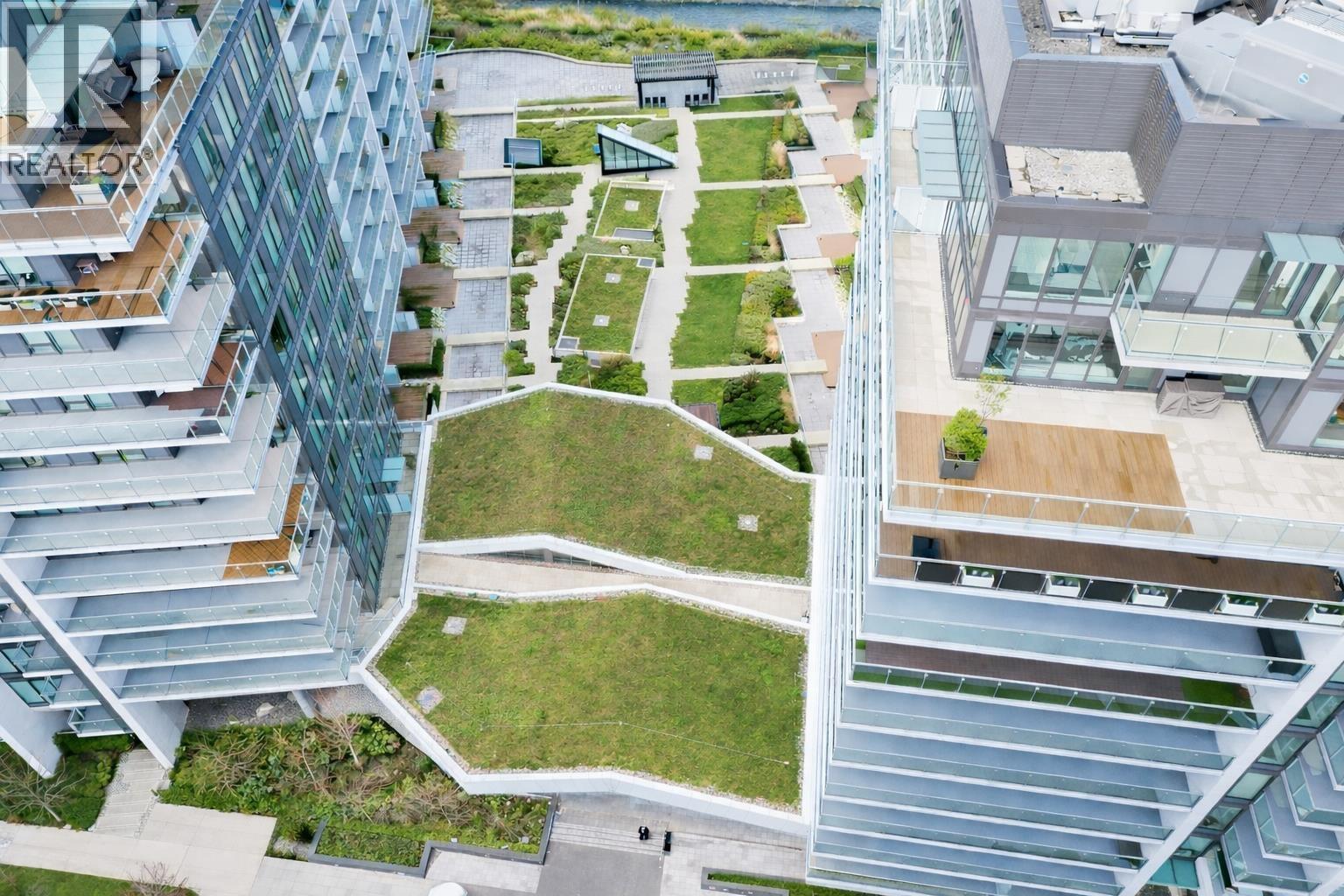 #303-6833 PEARSON Way, Richmond