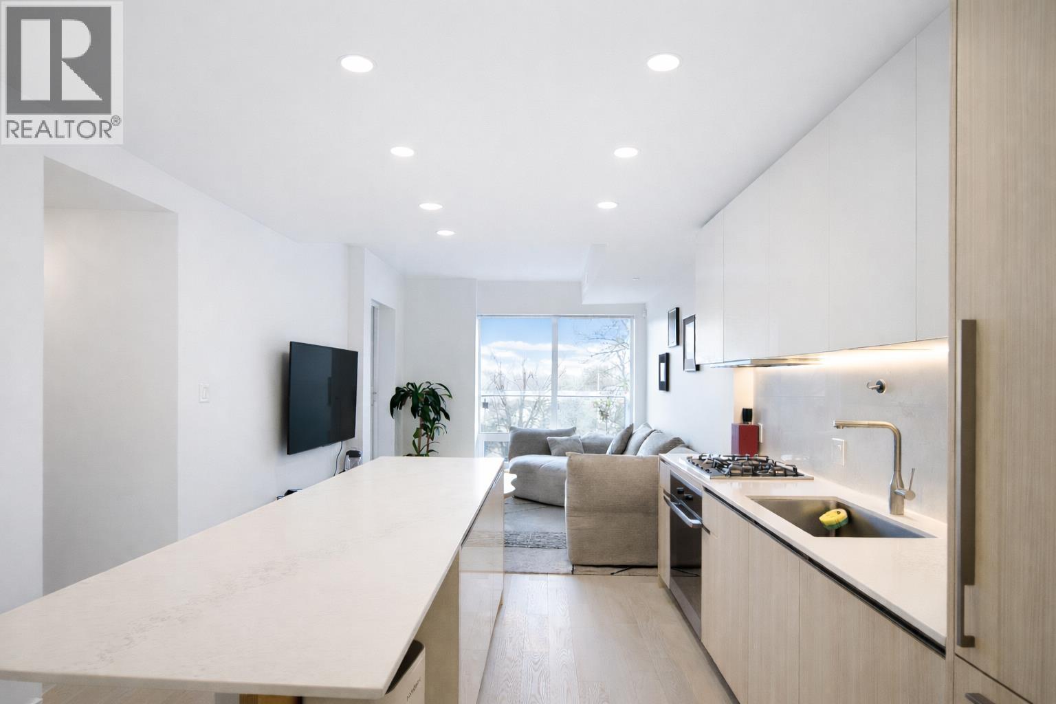 #303-6833 PEARSON Way, Richmond