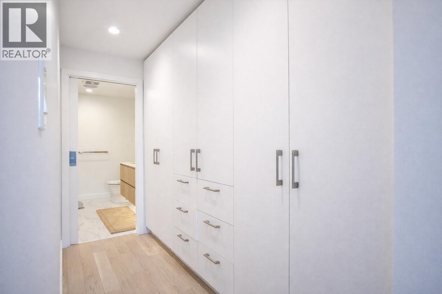 #303-6833 PEARSON Way, Richmond