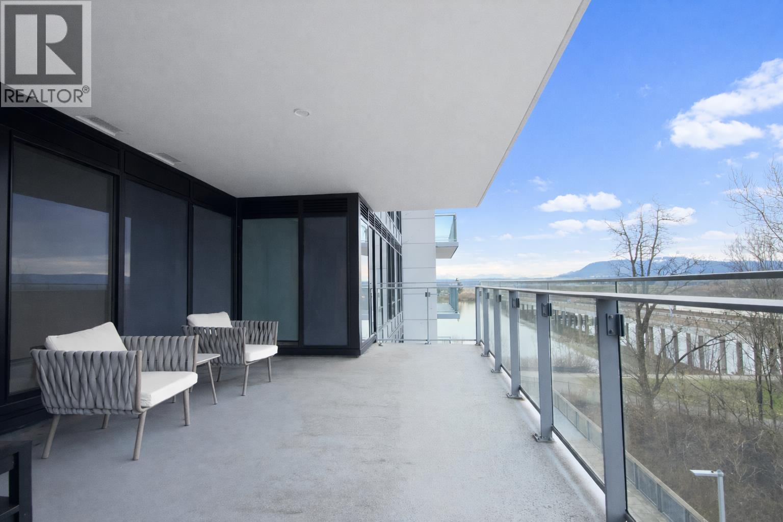 #303-6833 PEARSON Way, Richmond