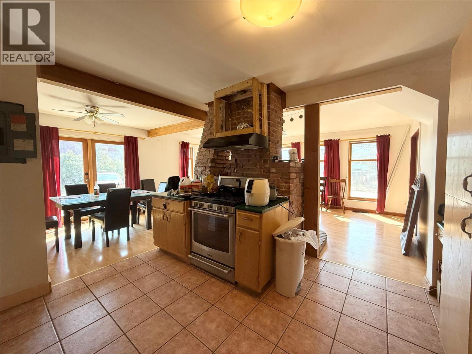 1325 Quilchena Avenue, Merritt