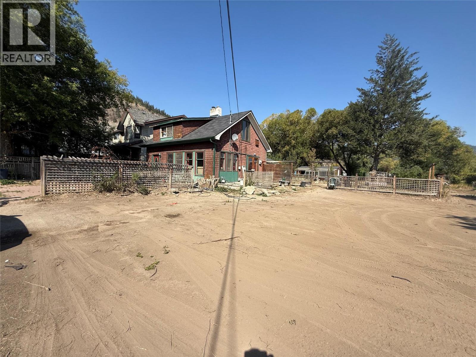 1325 Quilchena Avenue, Merritt