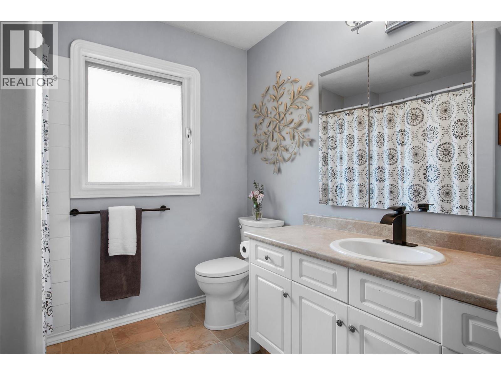 7095 Amber Drive, Vernon