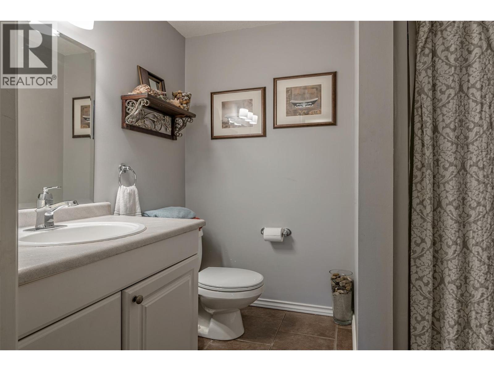 7095 Amber Drive, Vernon