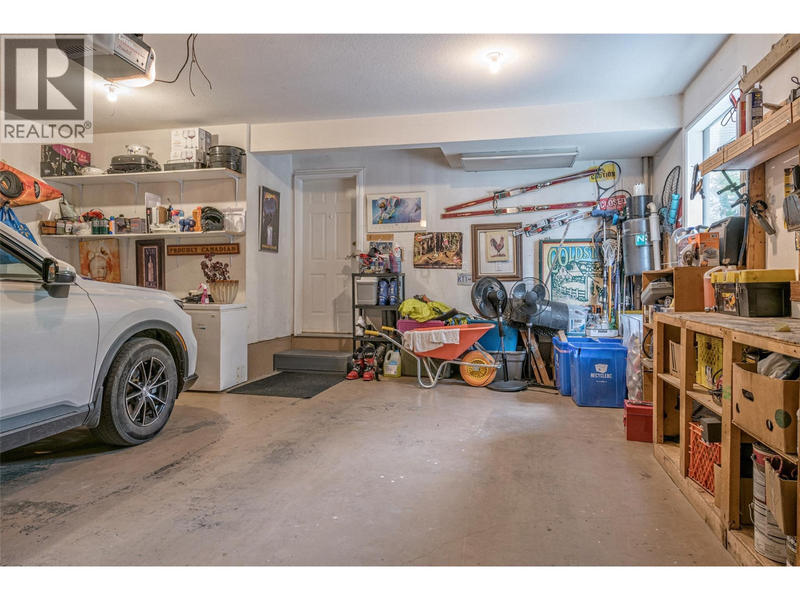 7095 Amber Drive, Vernon