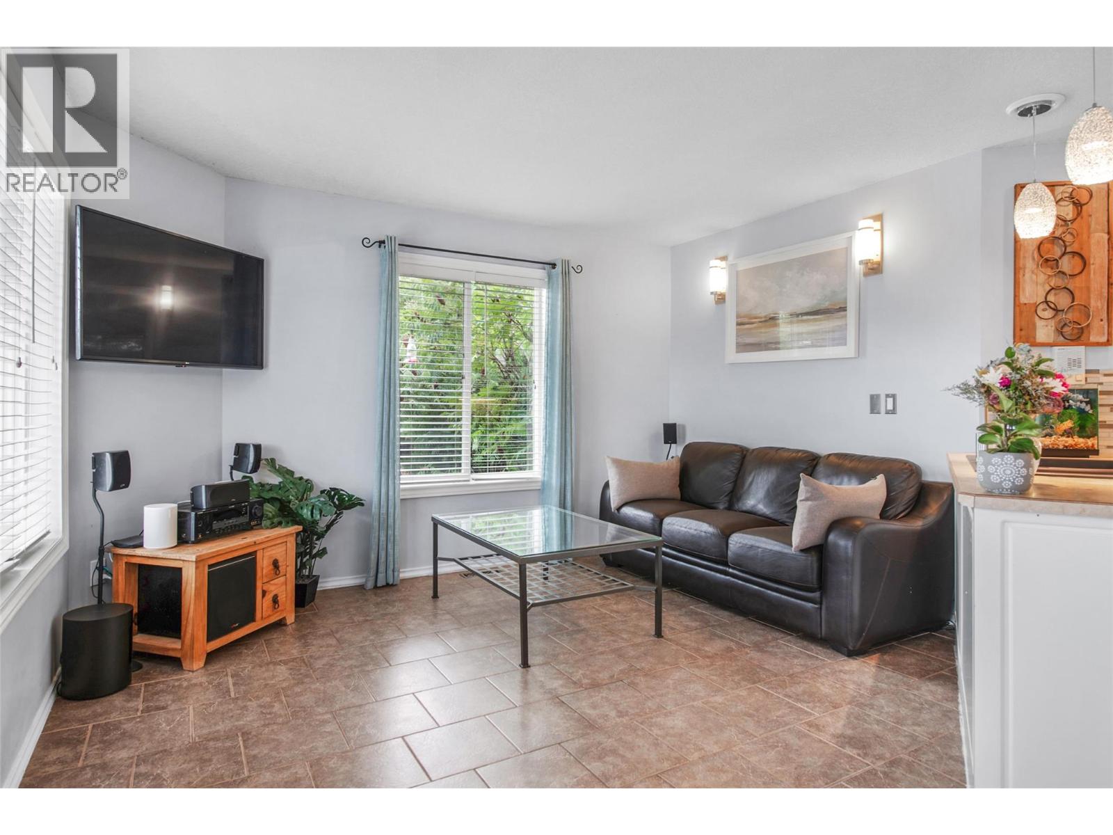 7095 Amber Drive, Vernon