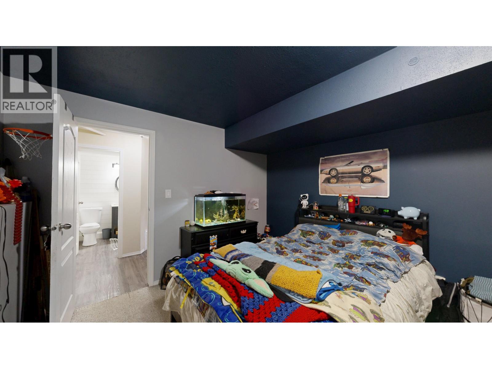 4995 SMITH ROAD - 32