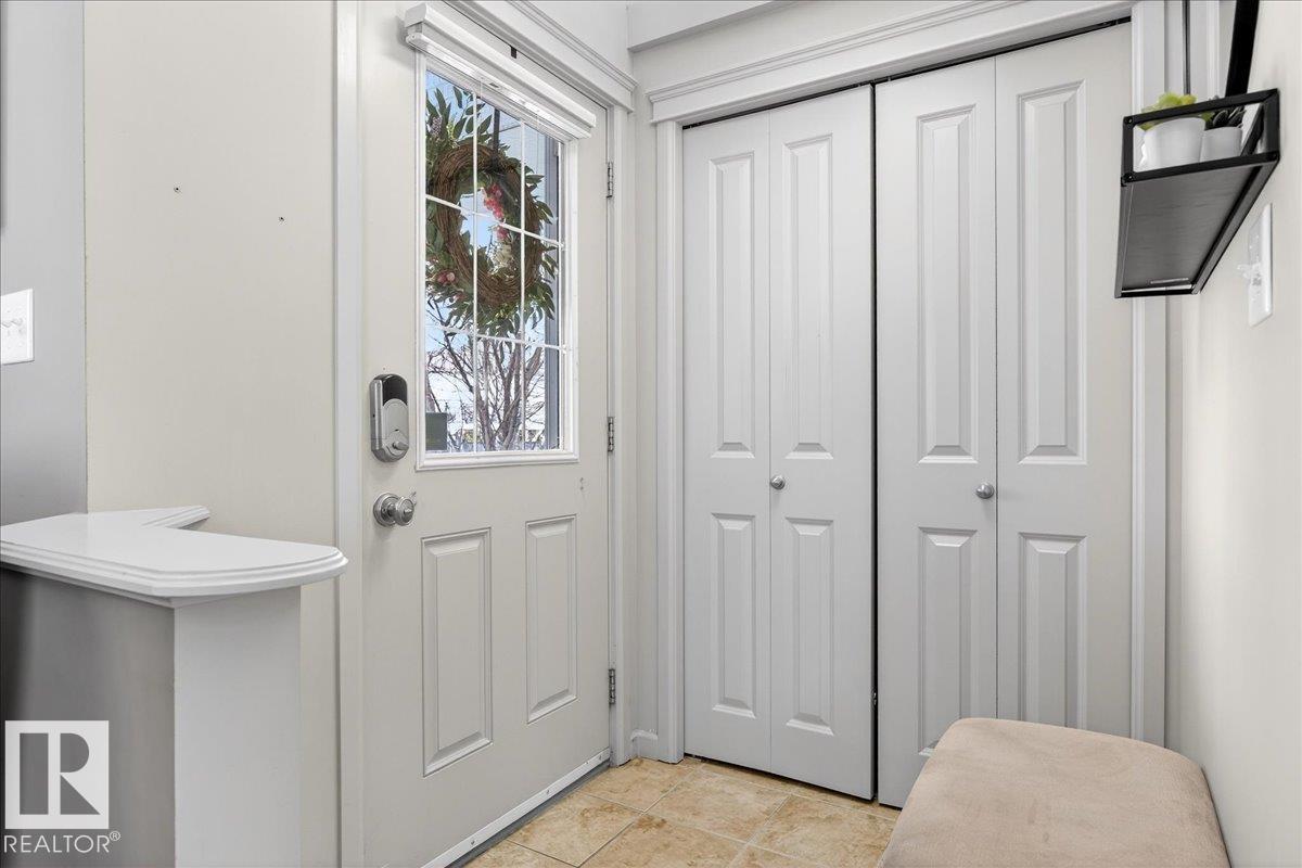 6072 STANTON DR SW, Edmonton