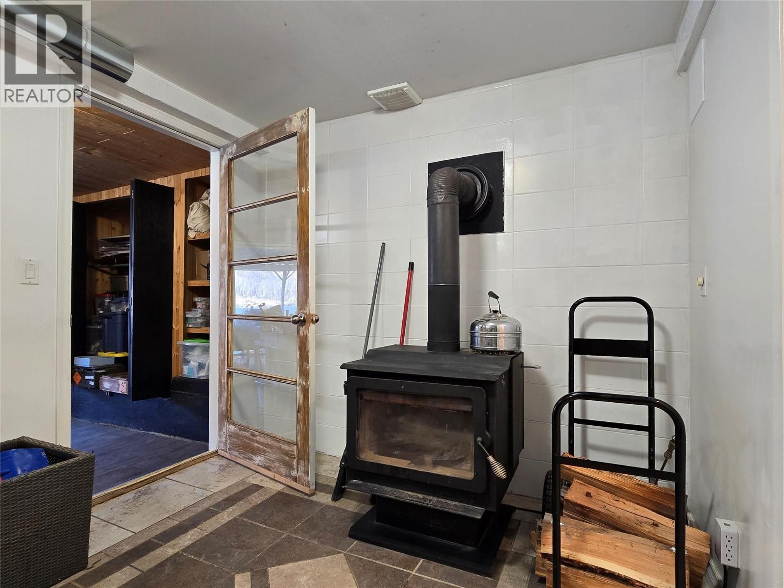 2438 Loon Lake Road - 22