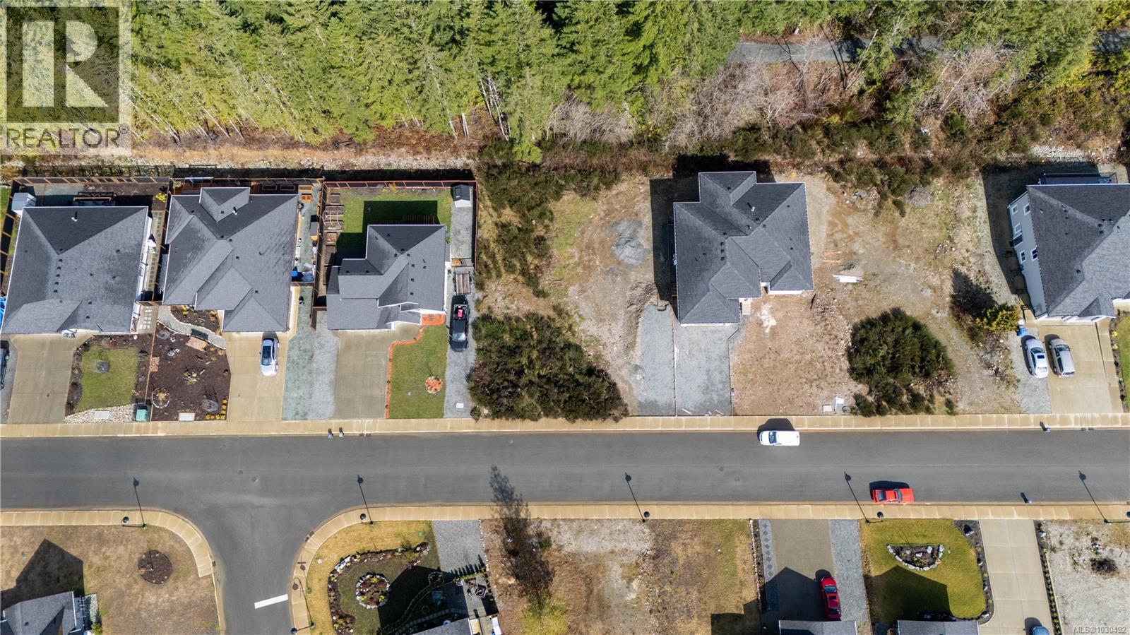 145 Edgewood Dr — photo 6