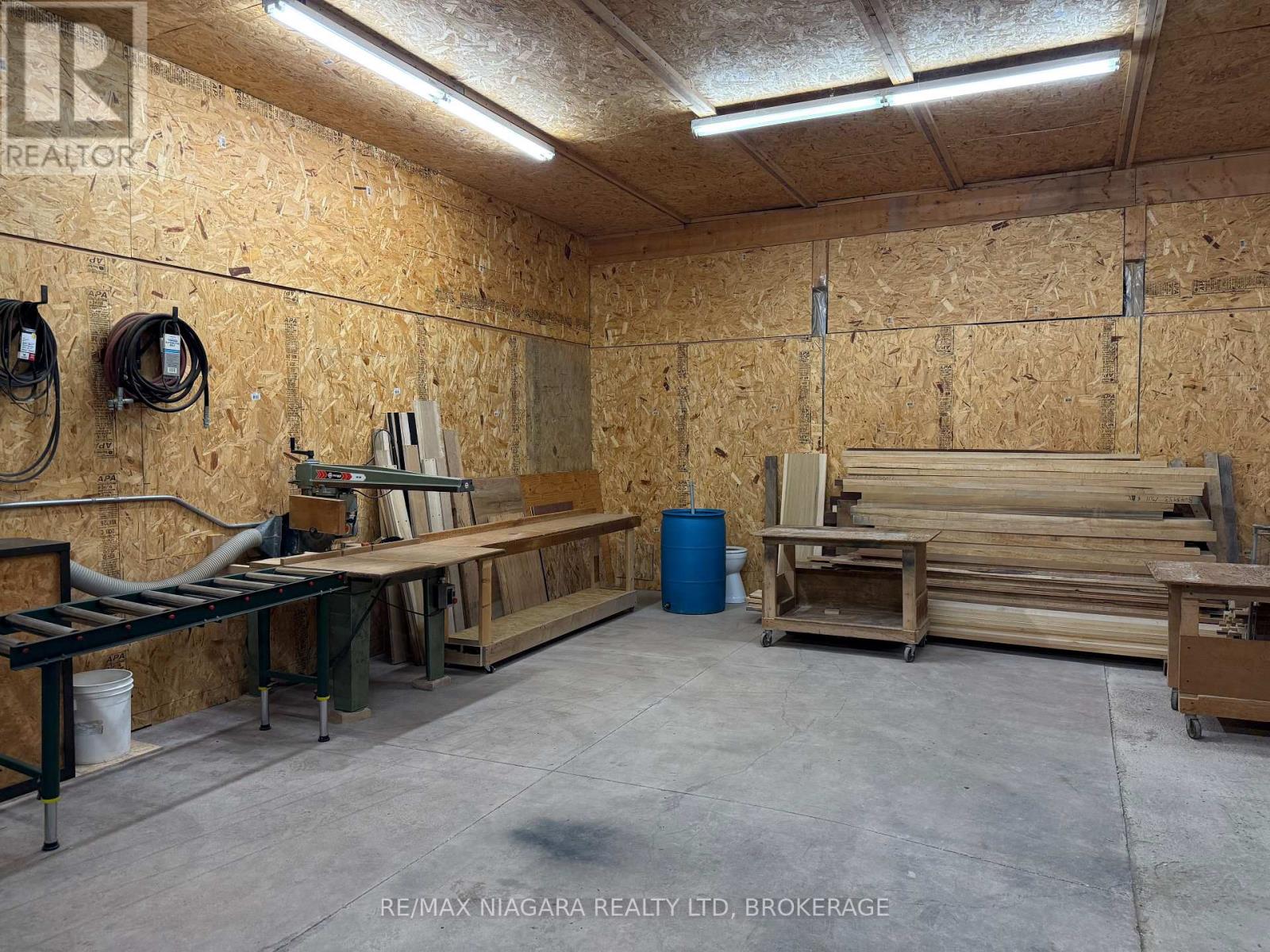 4300 GILMORE ROAD — photo 21