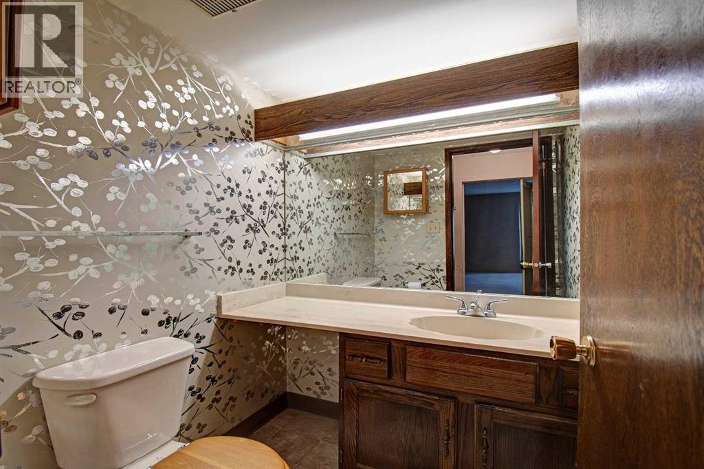 Single Family House for Sale in  B  Street NW Varsity Calgary 