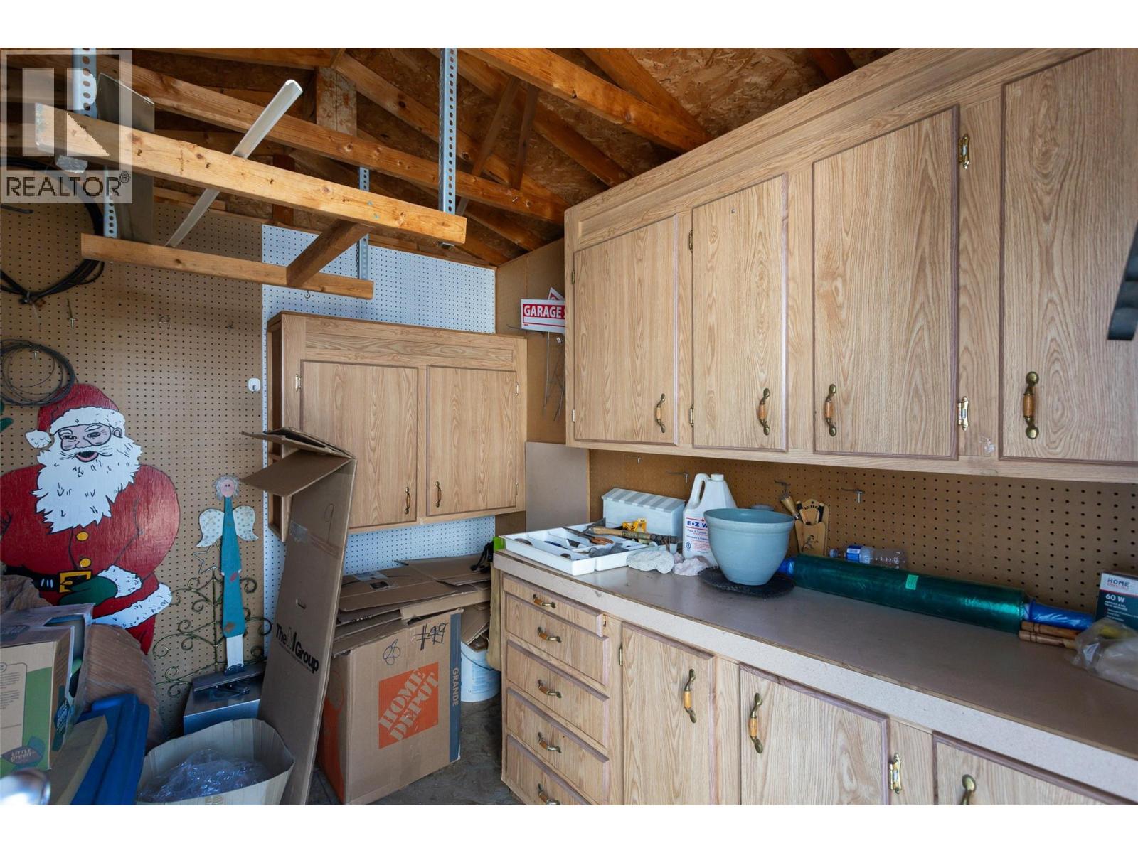 #191 720 COMMONWEALTH ROAD - 38