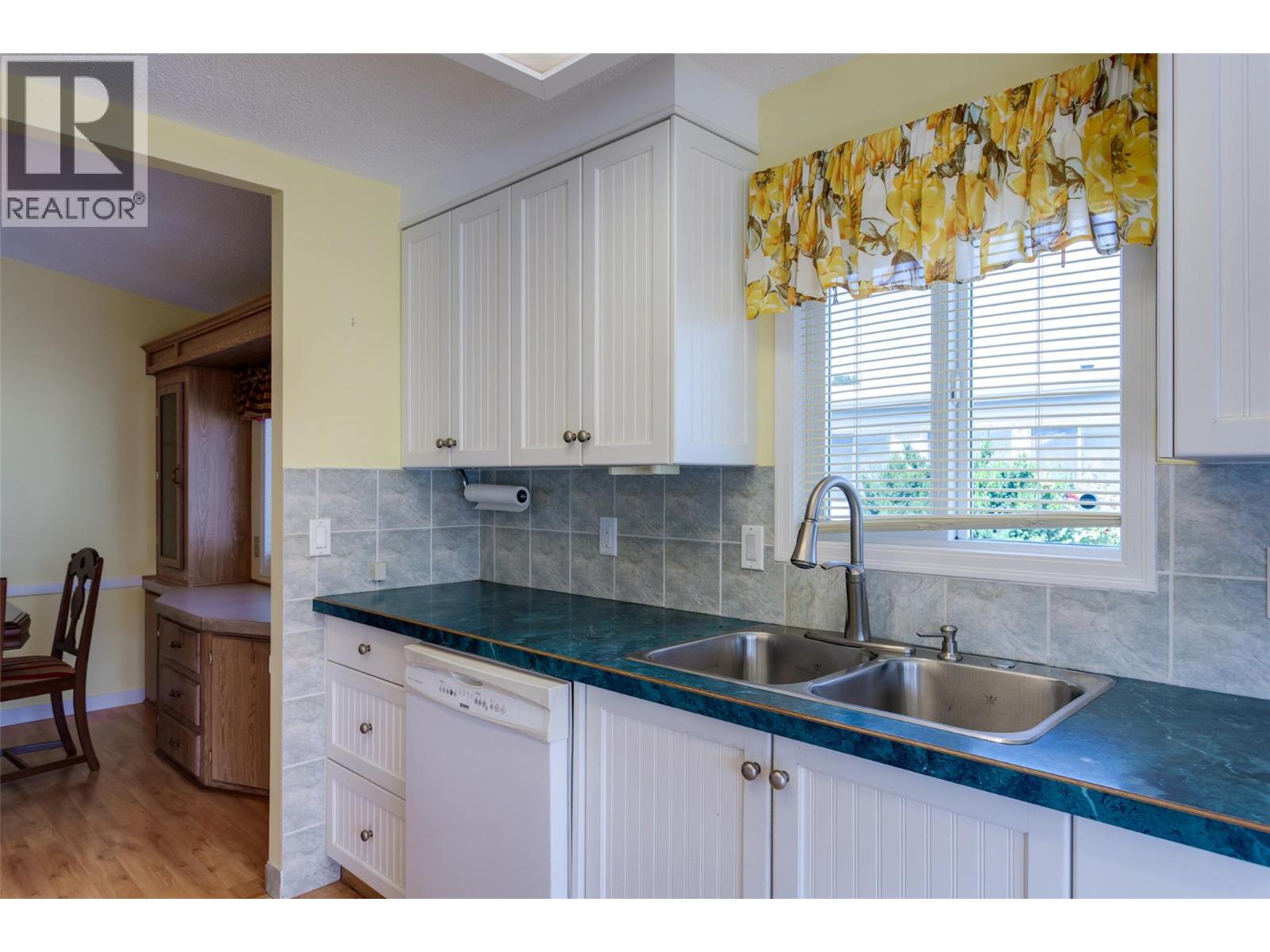 #191 720 COMMONWEALTH ROAD - 15