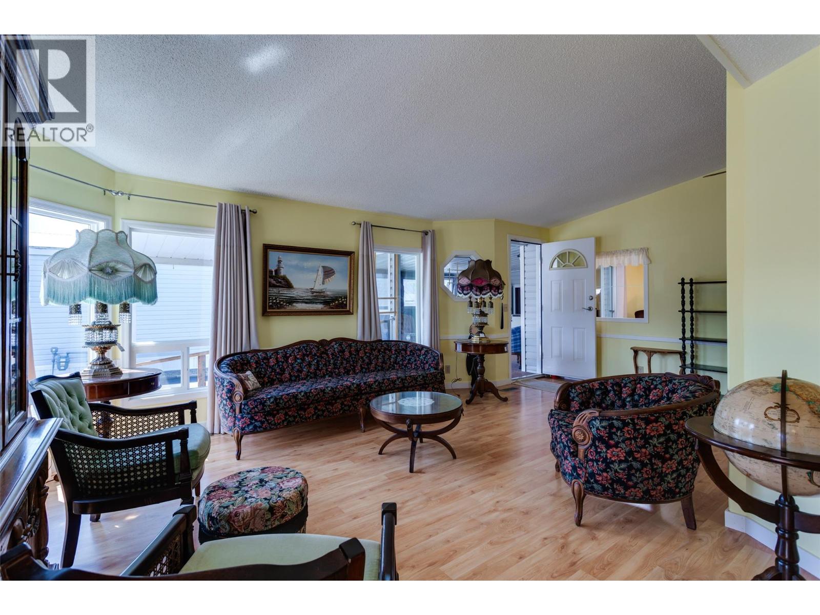 #191 720 COMMONWEALTH ROAD - 10