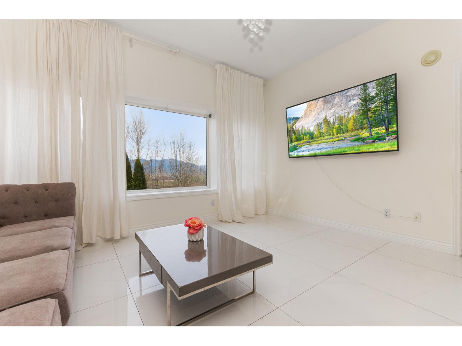 5782 JINKERSON ROAD, Promontory, Chilliwack