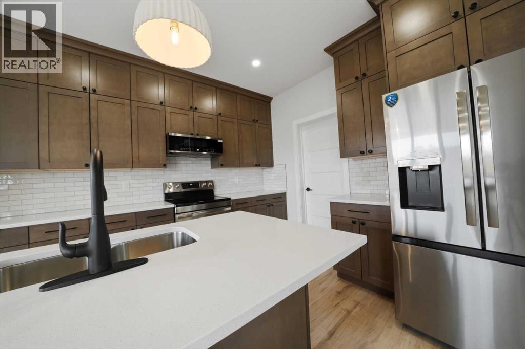 115 Crestview Boulevard, Sylvan Lake