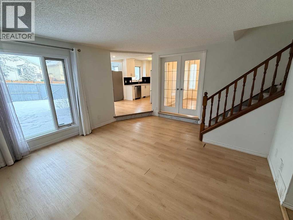 Single Family House for Sale in  Macewan Drive NW MacEwan Glen Calgary 