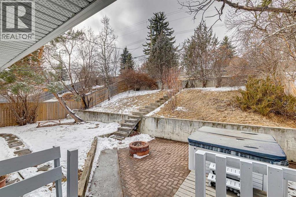 Single Family House Bungalow for Sale in  Henefer Road SW Haysboro Calgary 