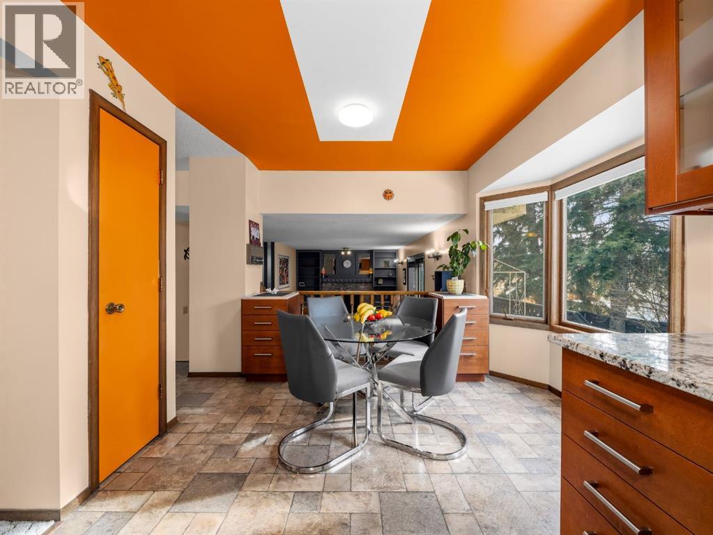 Single Family House for Sale in  Scenic Green NW Scenic Acres Calgary 