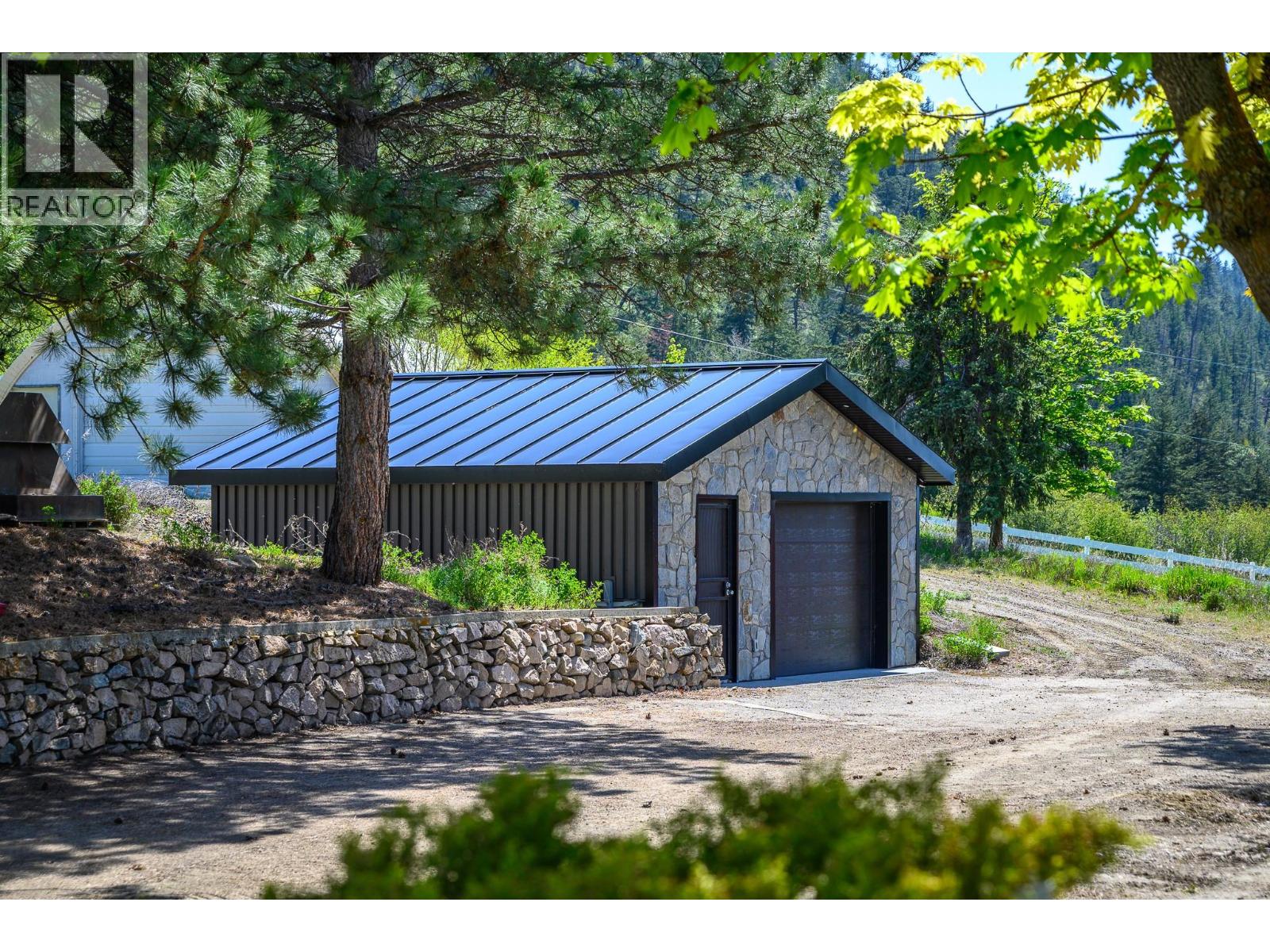 8399 Bench Row Road, Vernon