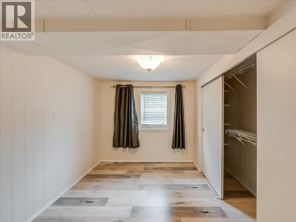 1115 7TH Avenue, Castlegar