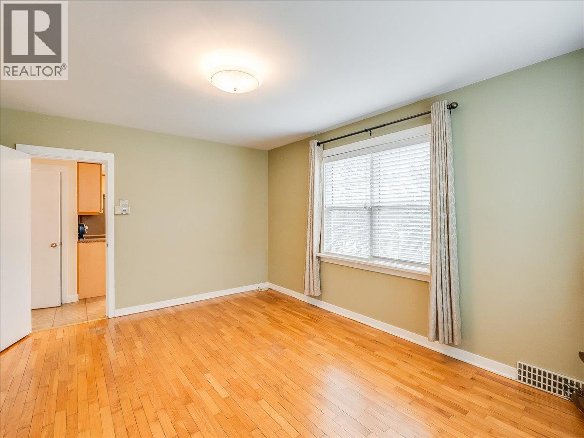 1115 7TH Avenue, Castlegar