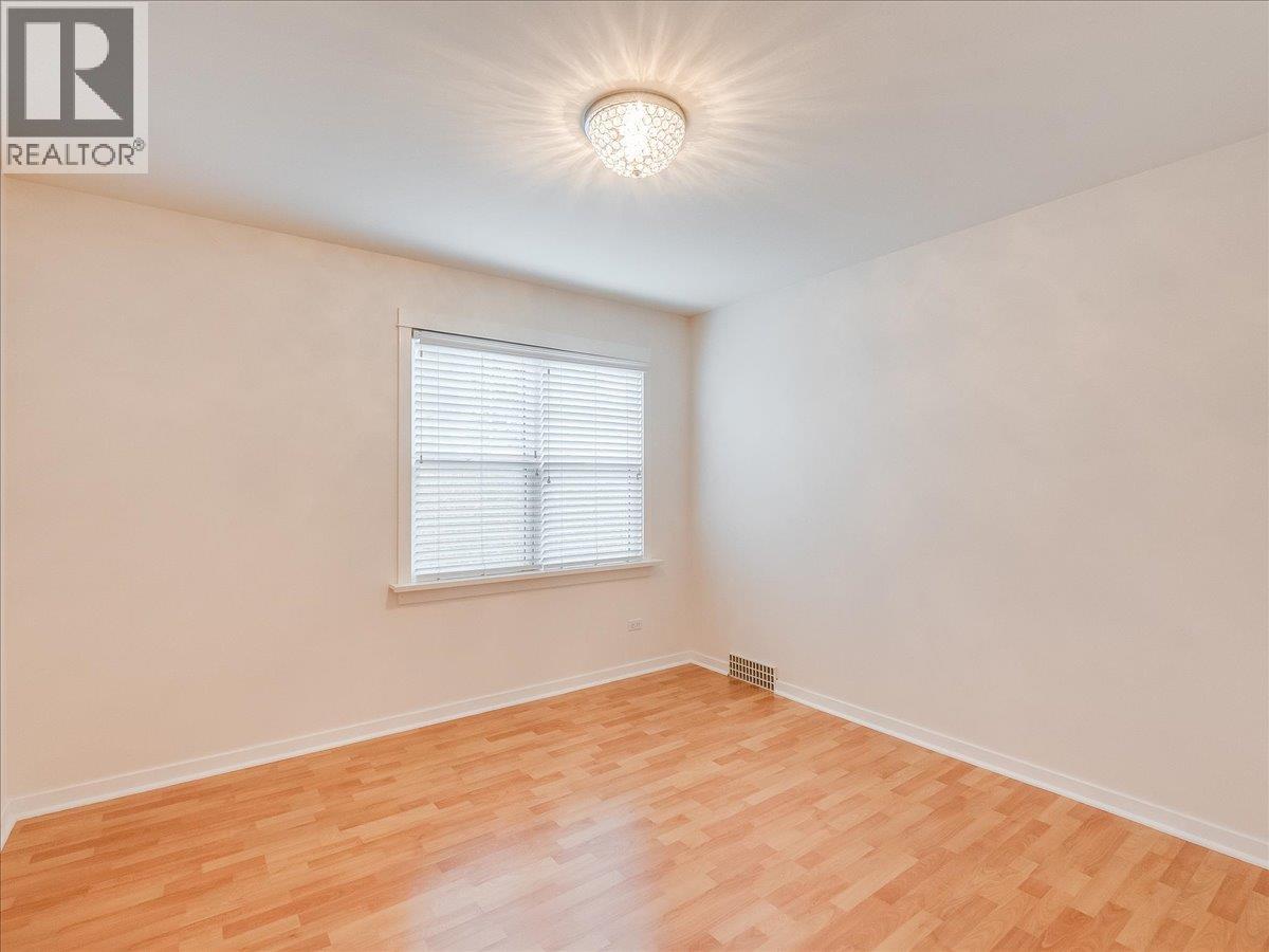 1115 7TH Avenue, Castlegar