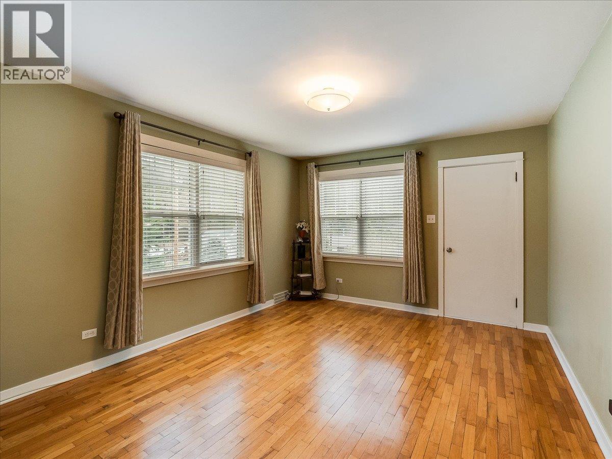 1115 7TH Avenue, Castlegar