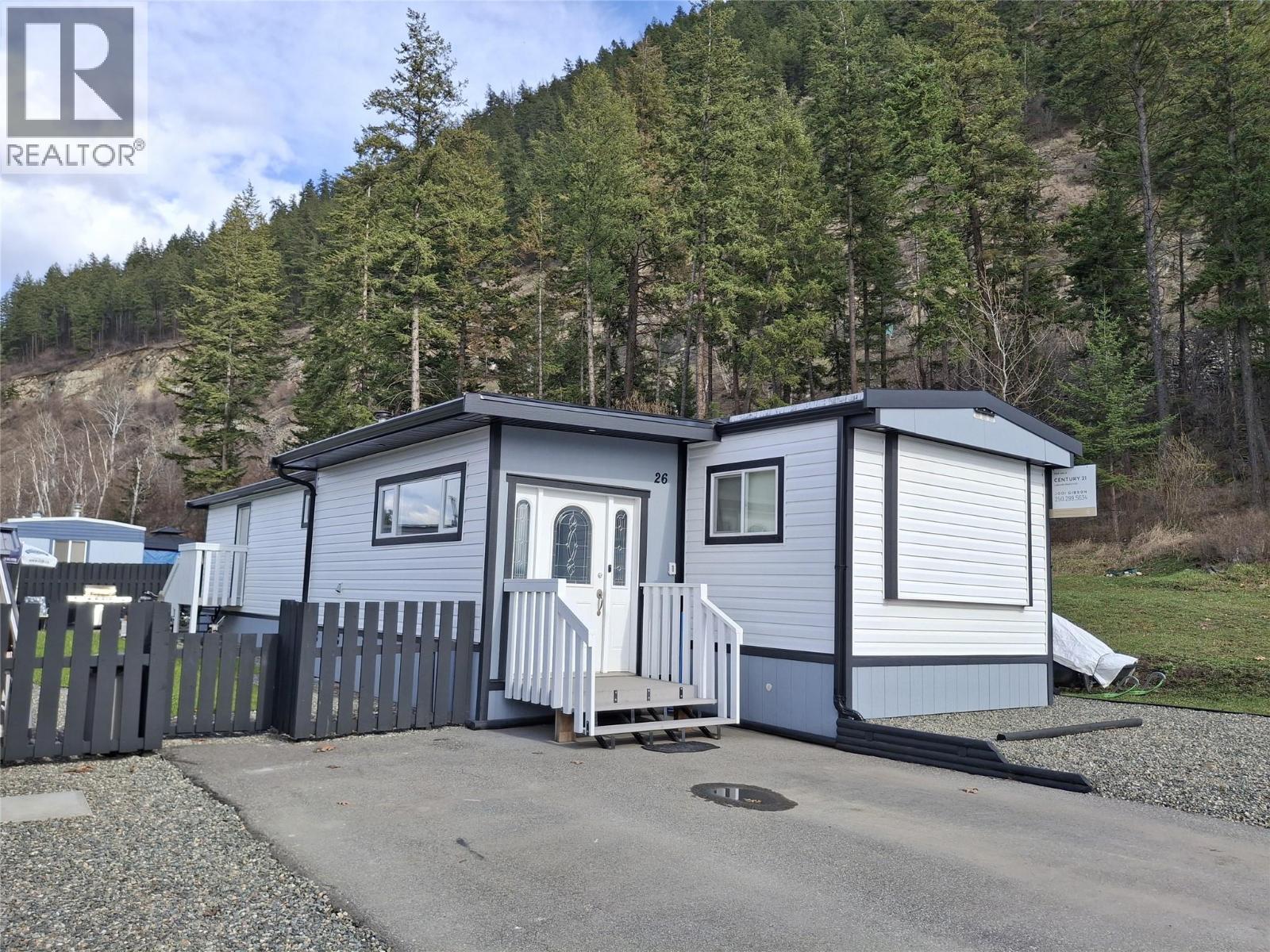 #26 1214 OKANAGAN Avenue - 1