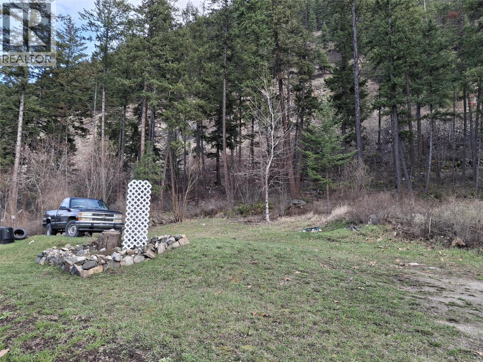 1214 OKANAGAN Avenue Unit# 26, Chase