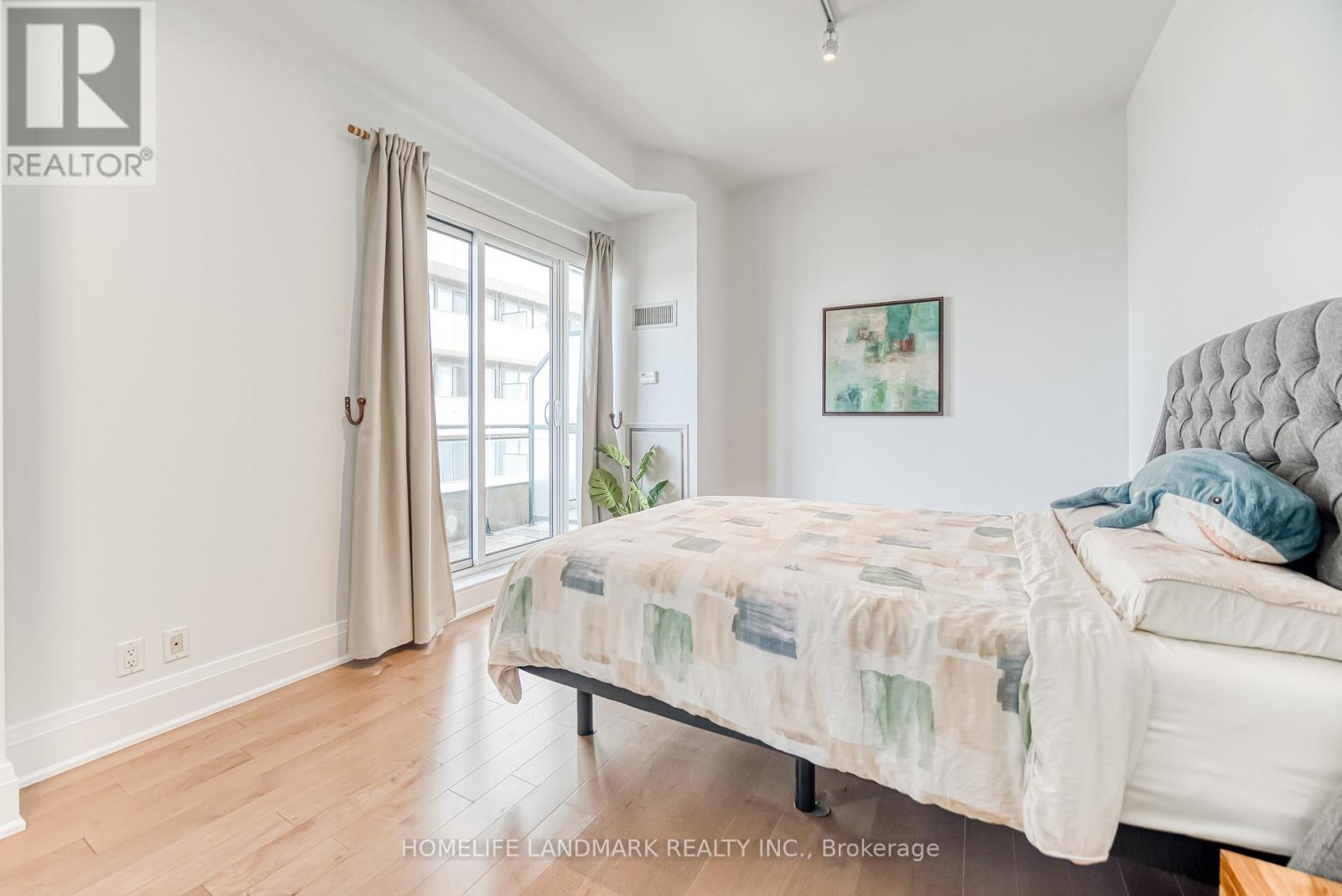 #2701 35 HAYDEN STREET - 22