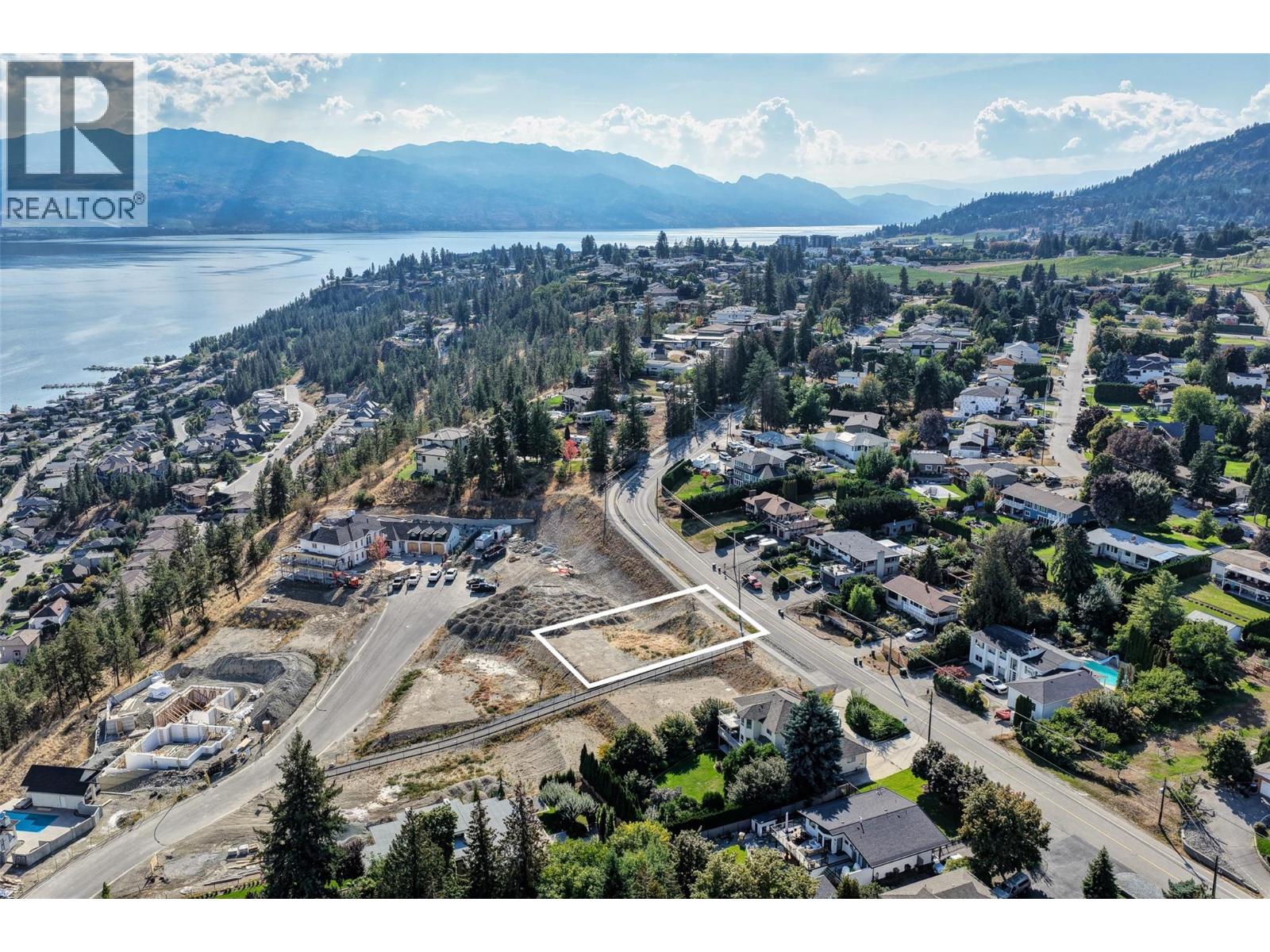 2353 Thacker Drive, West Kelowna