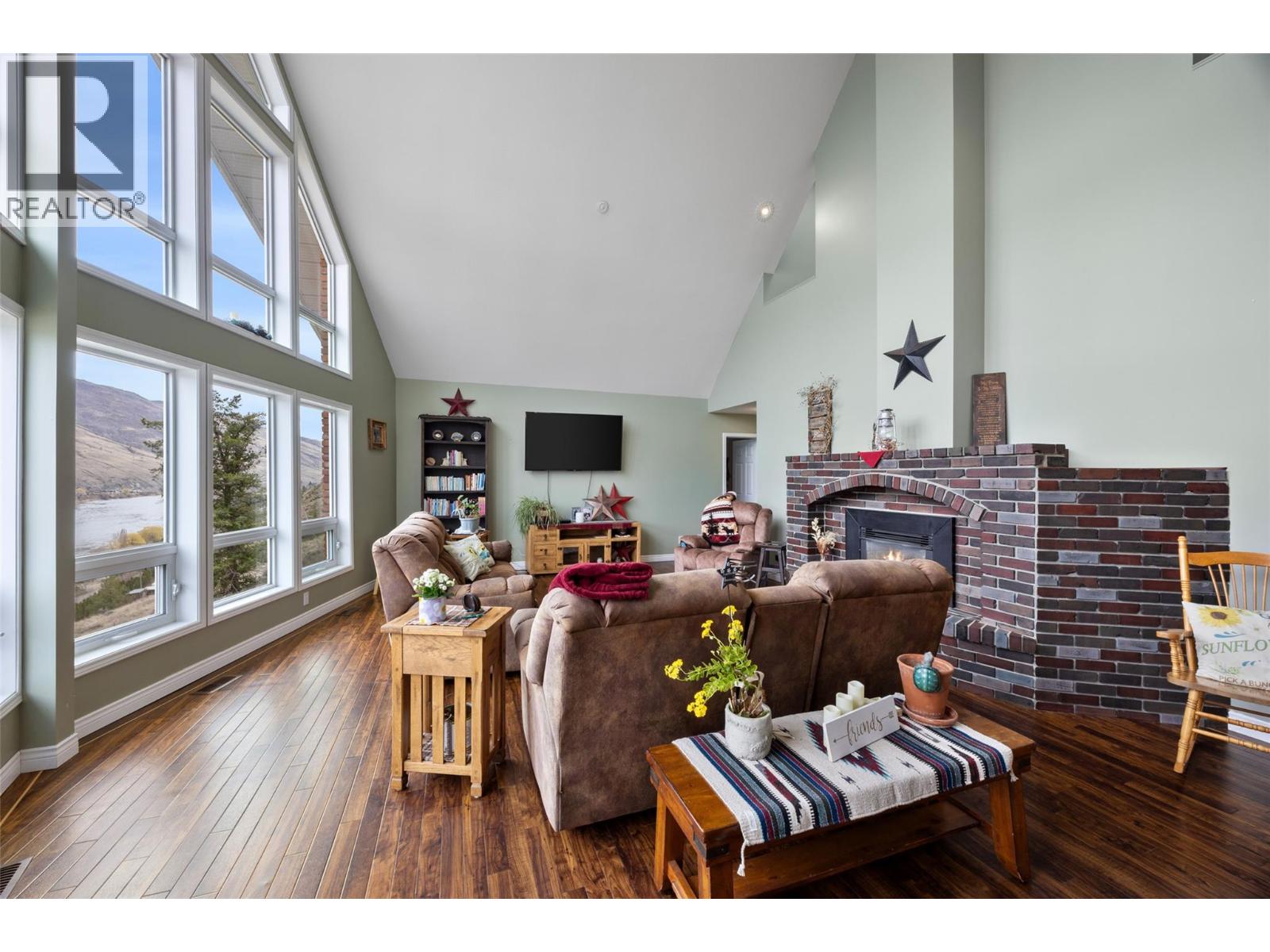 4702 Westsyde Road, Kamloops