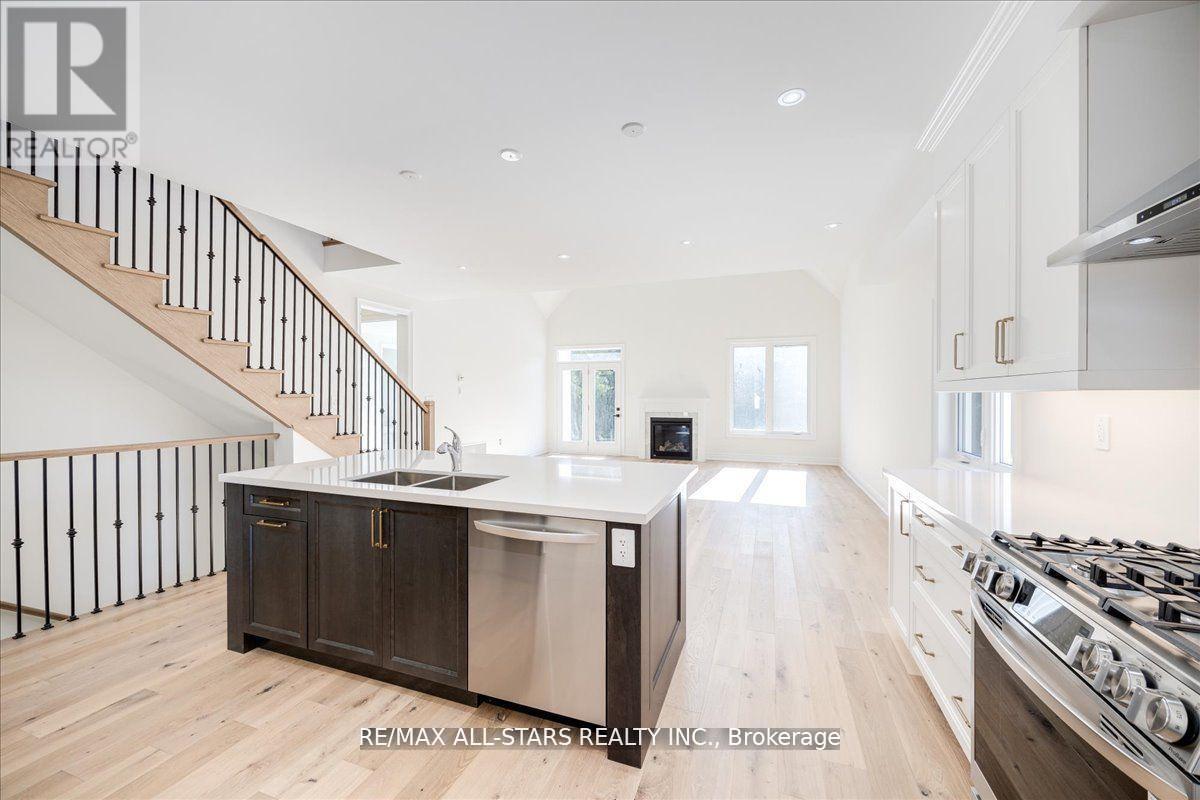 59 STADACONA AVENUE - 10